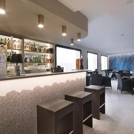 Ristorante Toscana فندق 4*