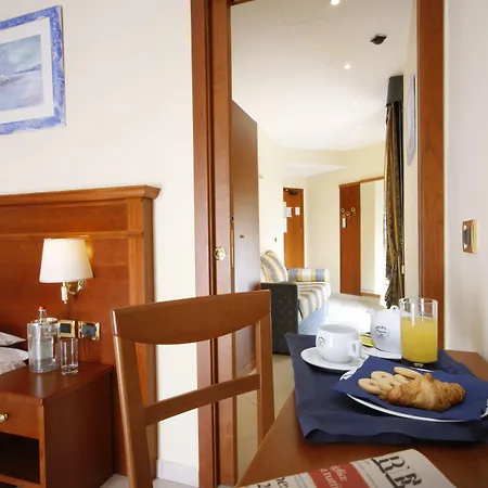 Ristorante Toscana 4* Алассио