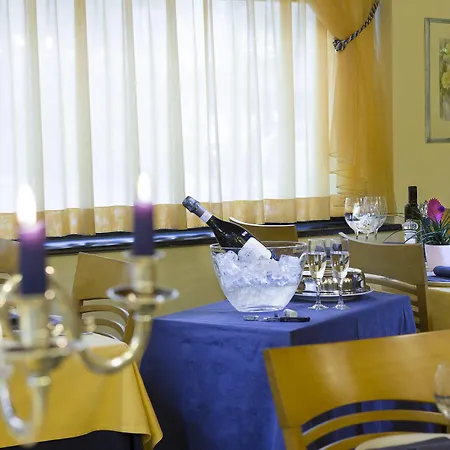 Ristorante Toscana 4* 알라시오